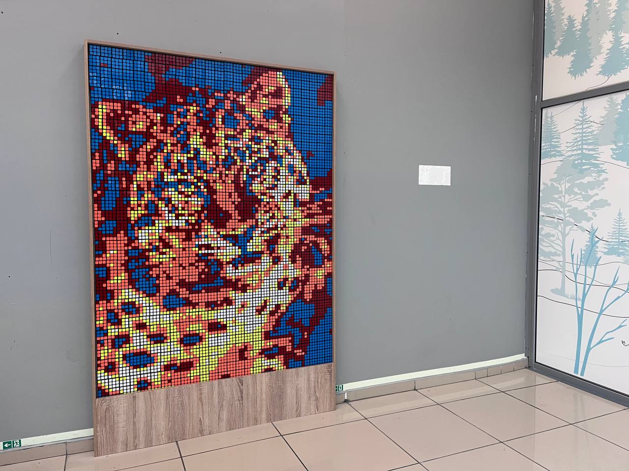 Впервые кубик Рубика в аэропорту Владивосток: уникальная арт- инсталляция 