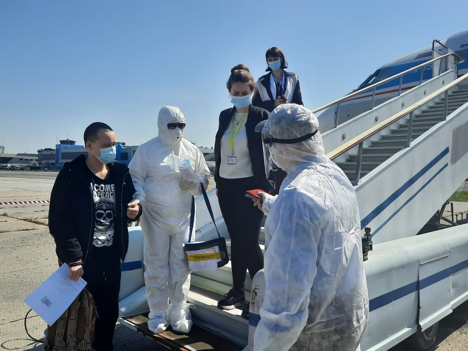В Международном аэропорту Владивосток прошли учения по организации противоэпидемических мероприятий