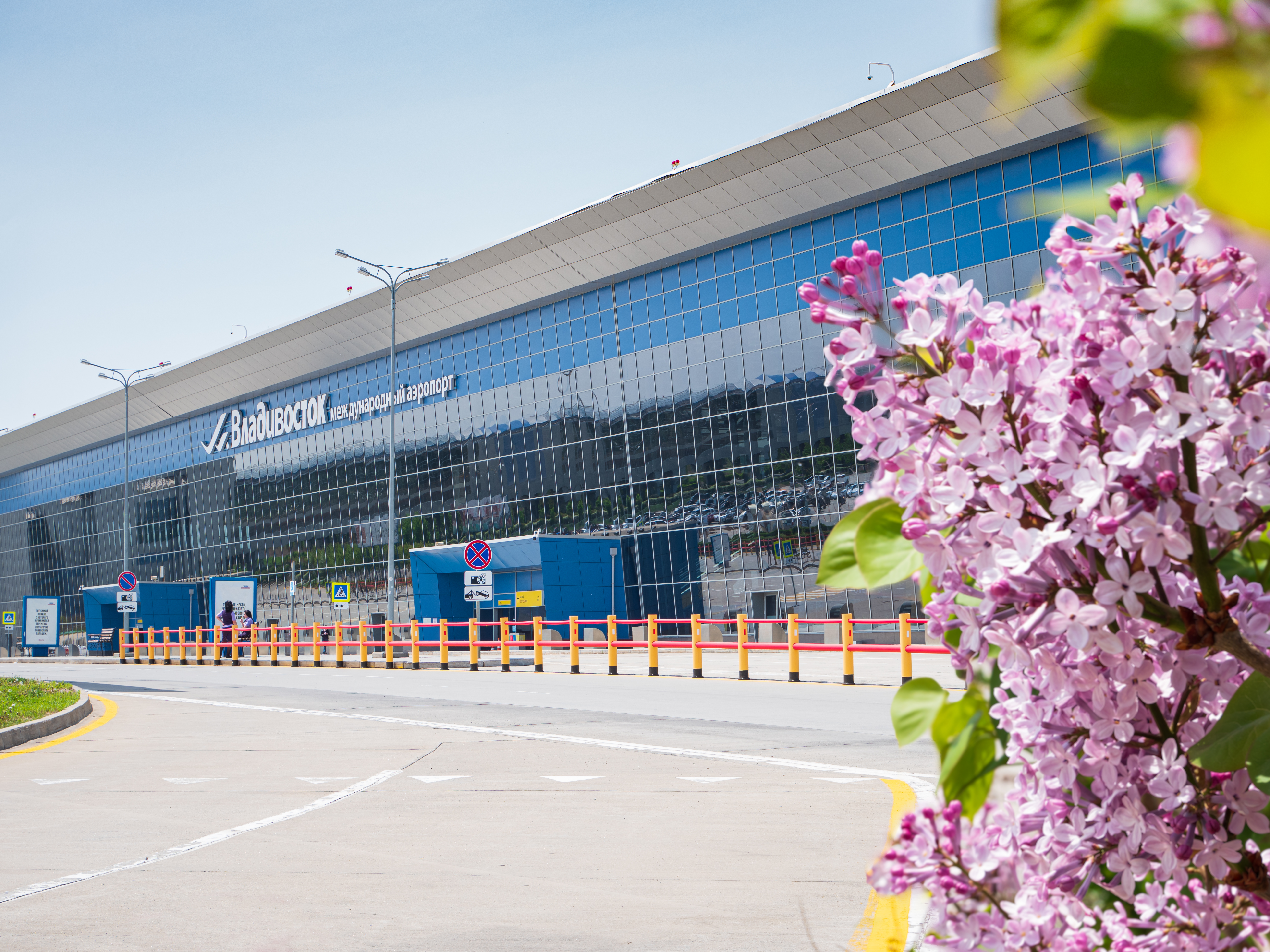 Международный аэропорт Владивосток обслужил более 480 тысяч пассажиров с начала 2022 года