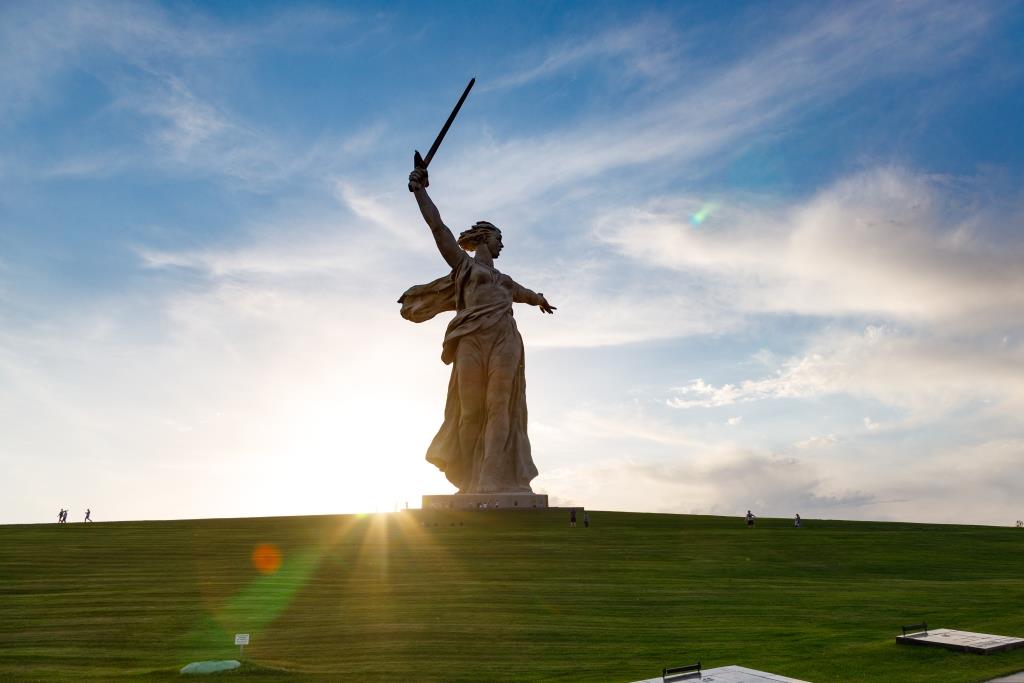 Поздравление генерального директора Международного аэропорта Владивосток Д.Л. Чмутова с Днем Победы!