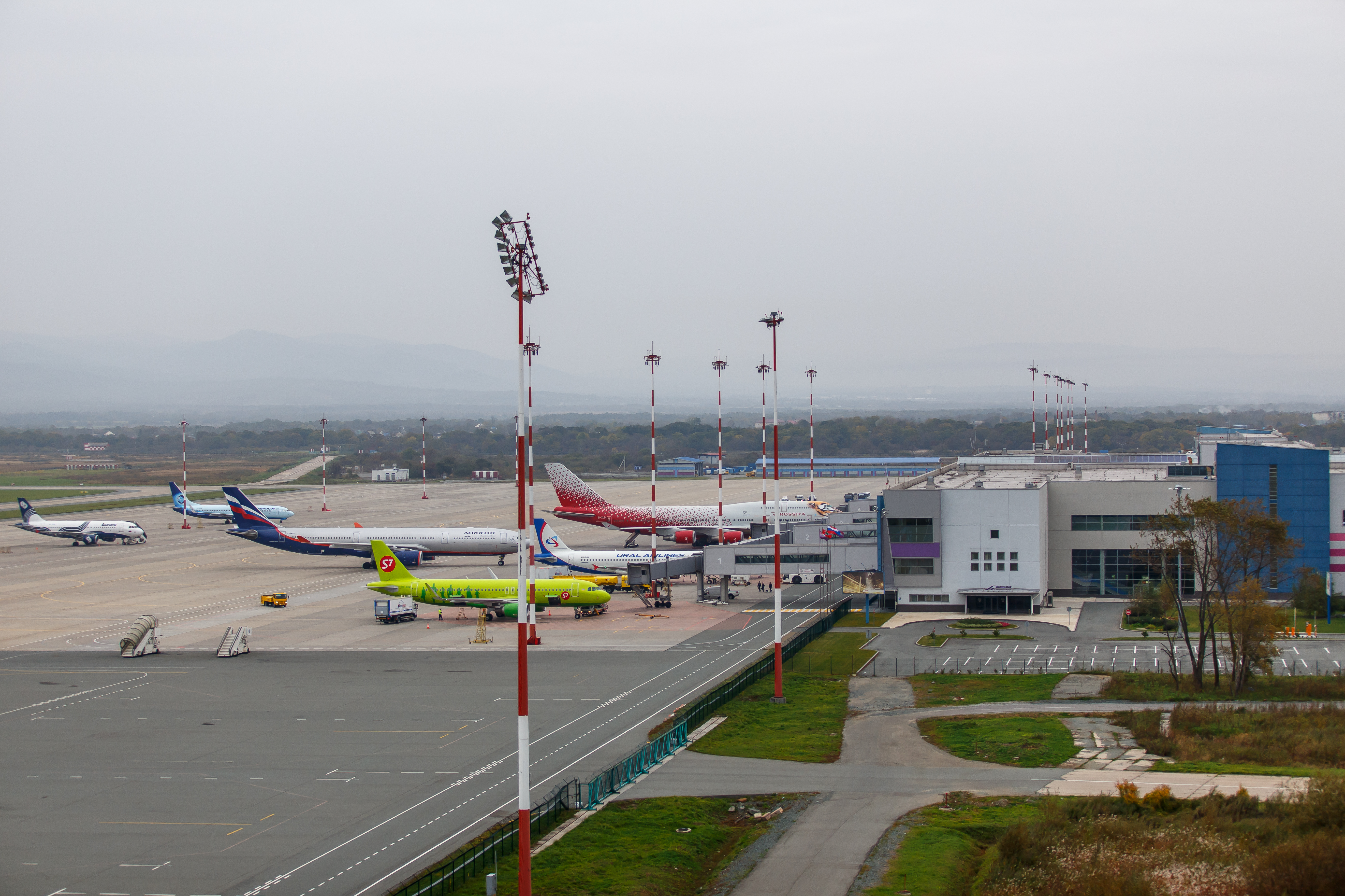 Международный аэропорт Владивосток обслужил более 1,5 млн пассажиров  с начала 2021 года